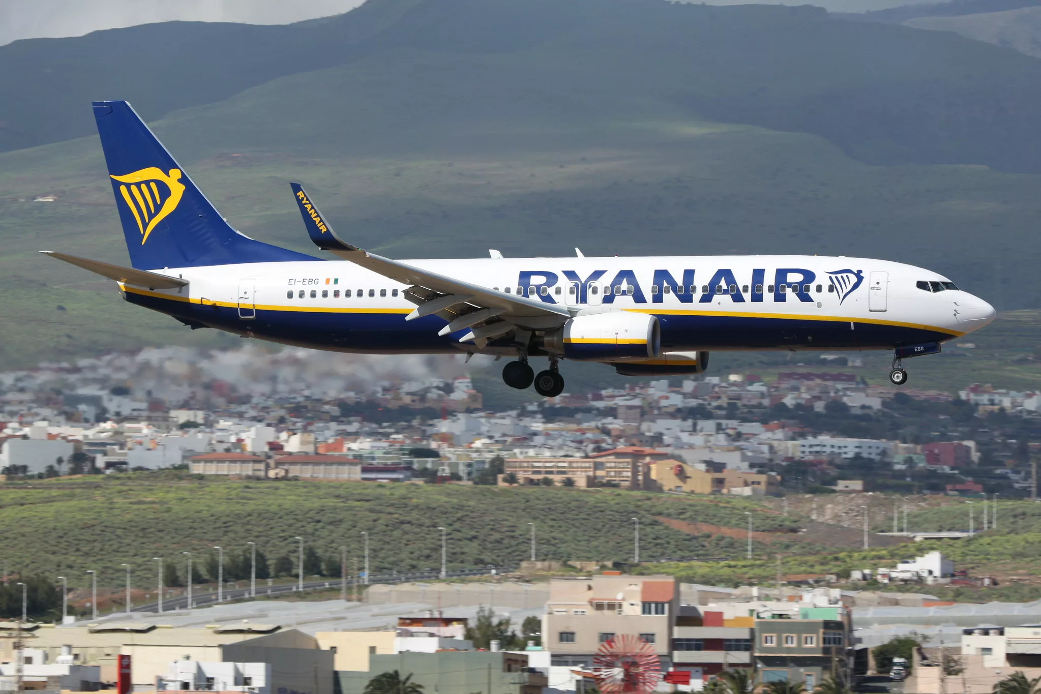Ryanair alerta de una subida de hasta el 20% en los vuelos europeos en 2027