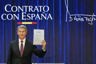 Analyse | Le contrat de Feijóo peut-il vraiment refaire de la classe moyenne le moteur de l’économie espagnole ?