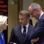 Macron lleva al Consejo Europeo la defensa de la industria frente a China y el futuro del automóvil