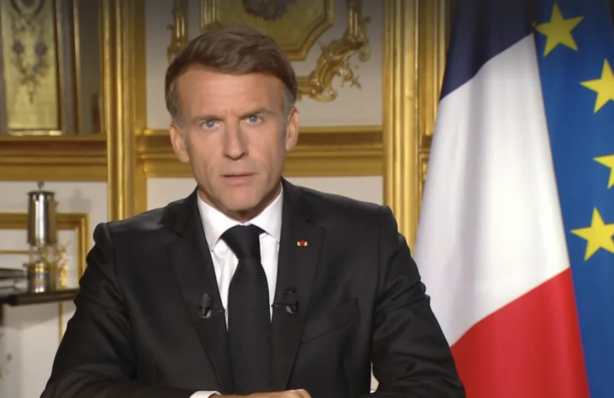 Macron recibe críticas de izquierda y derecha por un discurso sin respuestas concretas a la crisis