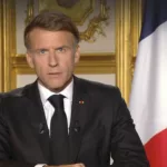 Macron vivement critiqué après une allocution jugée sans réponses concrètes à la crise
