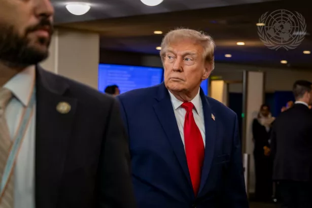 Trump annonce un accord avec Poutine pour fournir 300 000 tonnes de gazole russe au marché