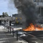 Francia afronta este martes una nueva jornada de huelgas y bloqueos en liceos y universidades
