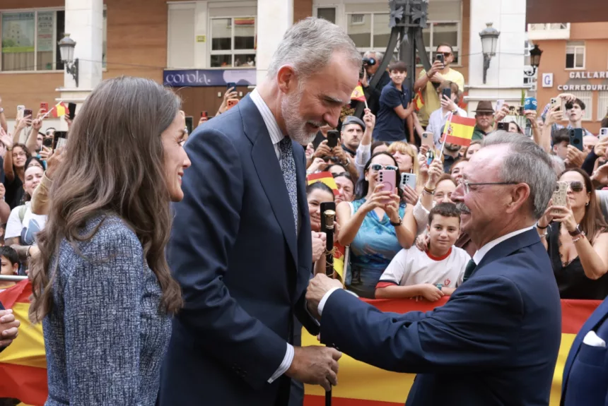 Analyse | Felipe VI à Ceuta : ce que la visite royale révèle du rôle de la Couronne face aux crises